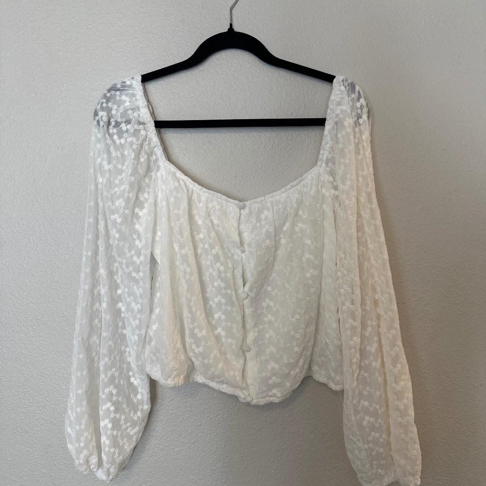 White cotton crop shirt with button front